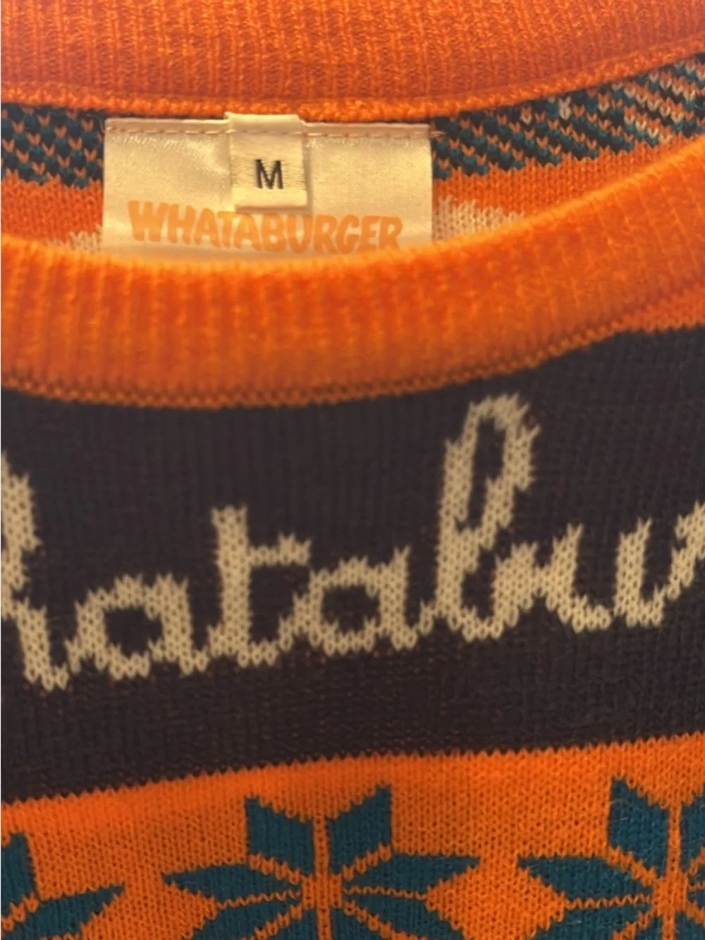 Men’s mediumWhataburger holiday sweater and hat